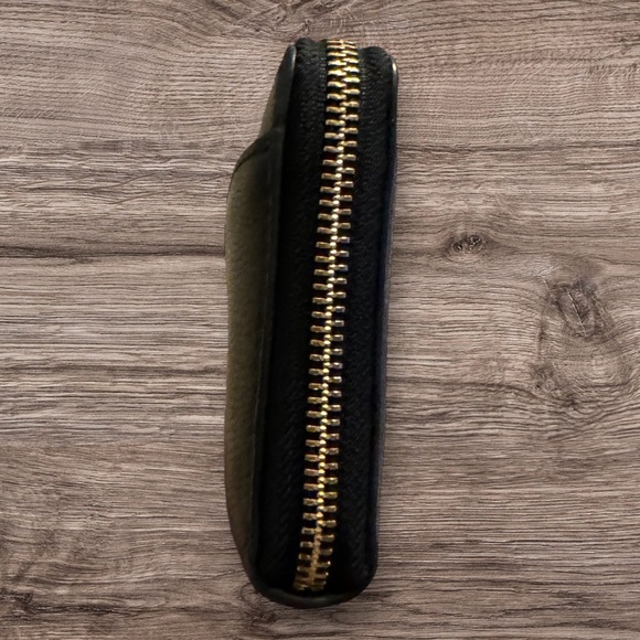 Tory Burch Wallet SOLD - Picture 3 of 7